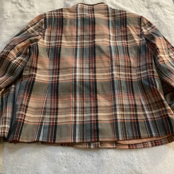 NWT TanJay plaid jacket size 8P - Picture 7 of 8